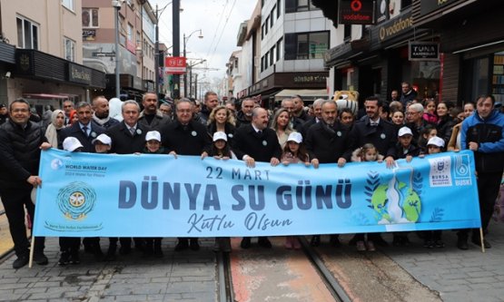 Bursa'da barış için su yürüyüşü