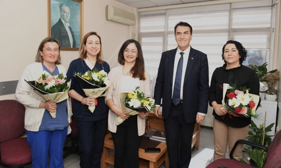 Mustafa Dündar'dan sağlık çalışanlarına sürpriz