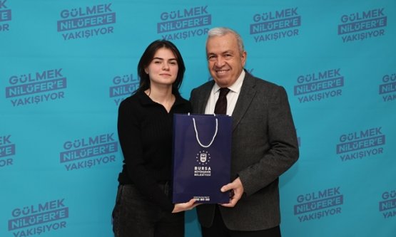 Şadi Özdemir gençleri ağırladı