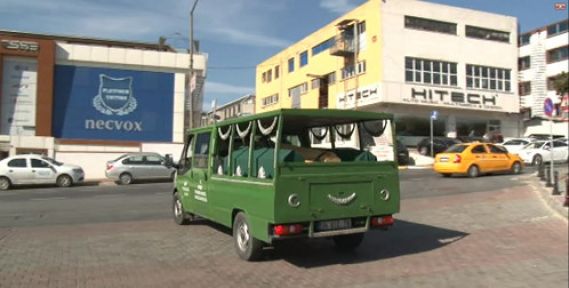 Bir Aile Evlerinde Ölü Bulundu!